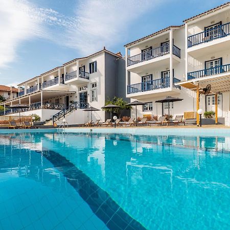 Aperitton Hotel Skopelos Buitenkant foto