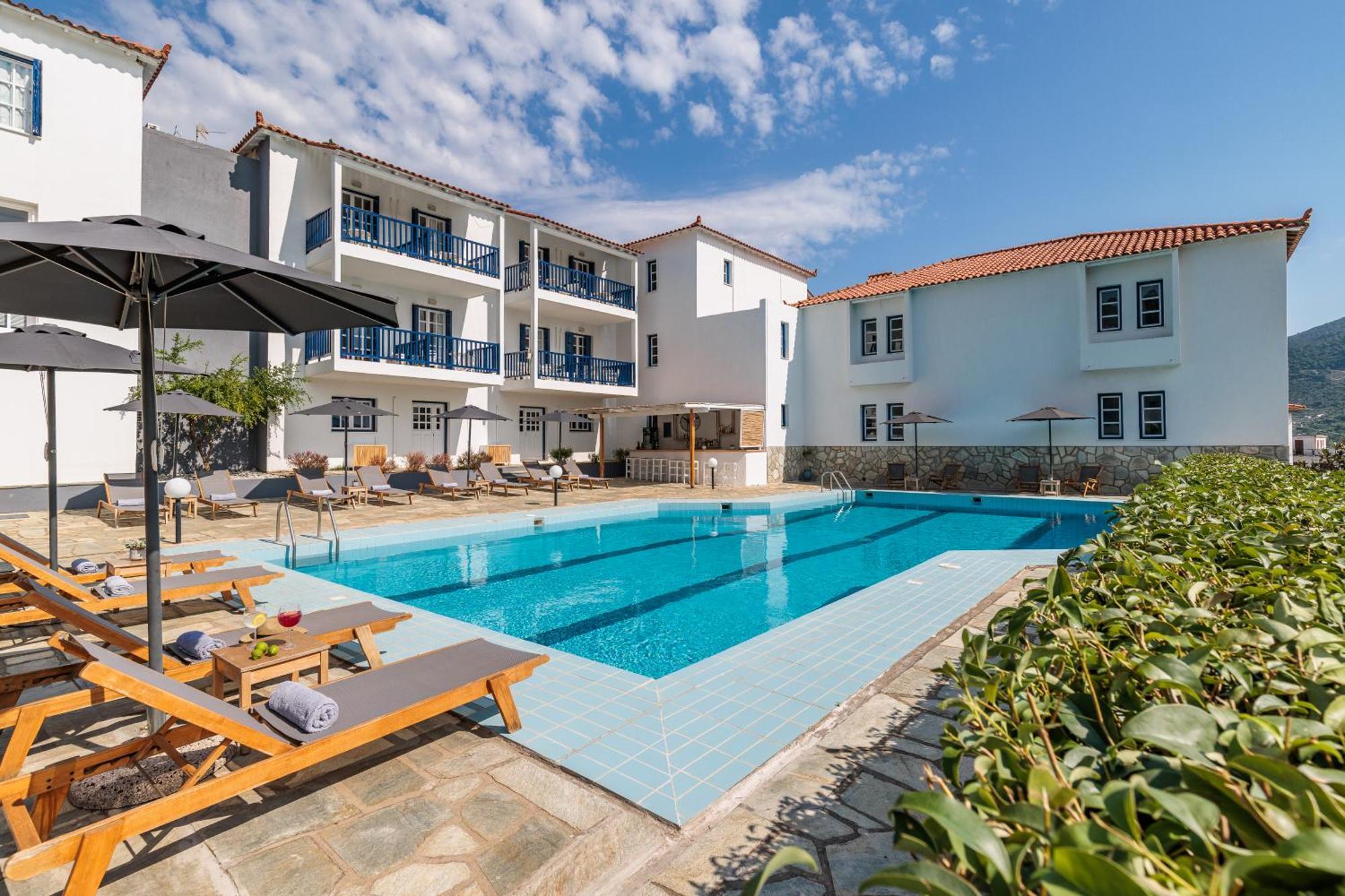 Aperitton Hotel Skopelos Buitenkant foto