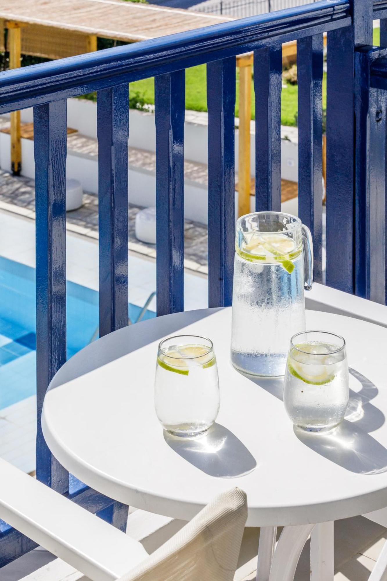 Aperitton Hotel Skopelos Buitenkant foto