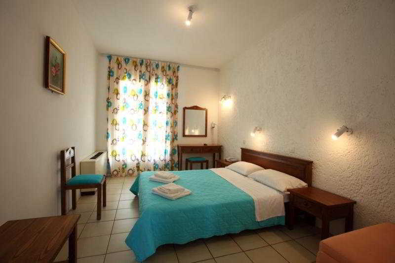 Aperitton Hotel Skopelos Buitenkant foto